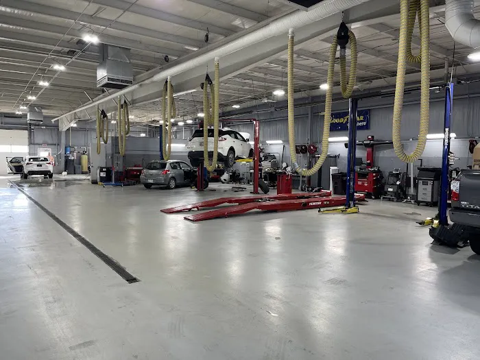 Nissan Service Center 3