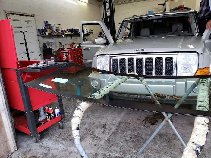 Alpha Auto Glass 6
