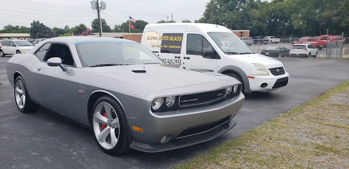 Alpha Auto Glass 8