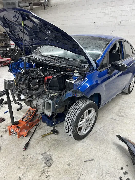 CCL Auto Paint & Body Shop 3