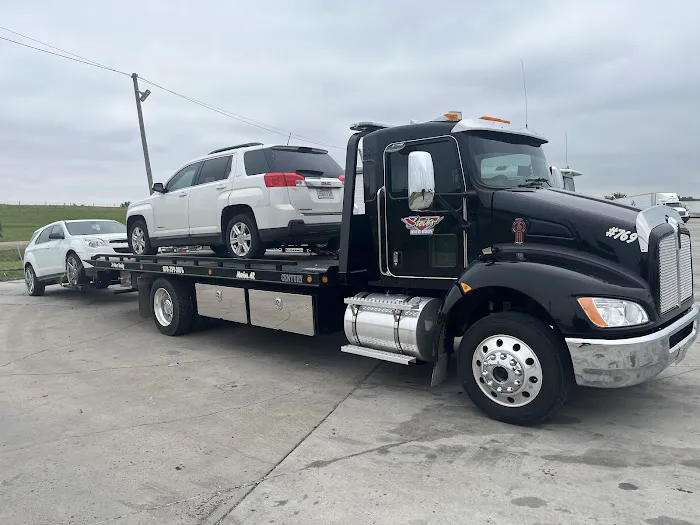 Joe Hudson's Collision Center 7