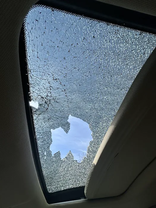 Baker Auto Glass Repair 1