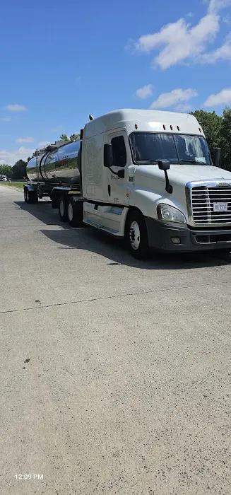 Rock City Truck Service & Towing 3