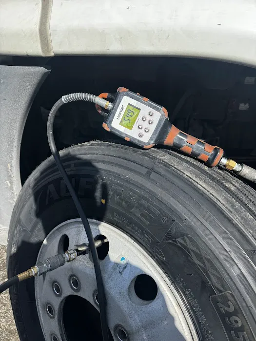 Shark Tires - Mobile Truck Tire Service and Retailer 6