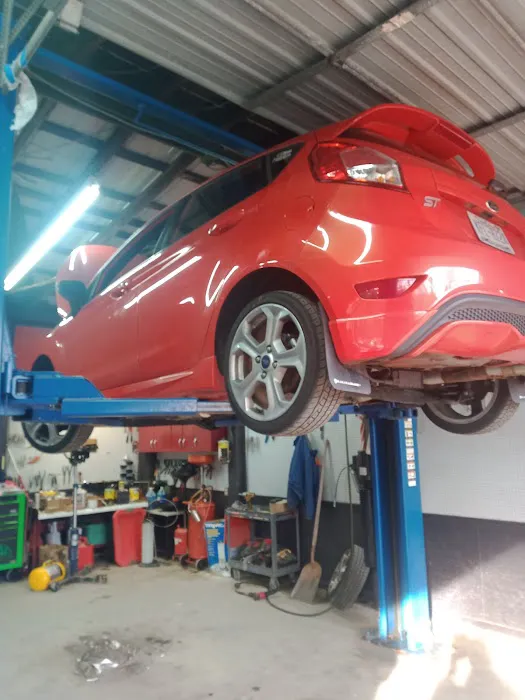 Dwayne's Auto Repair 2