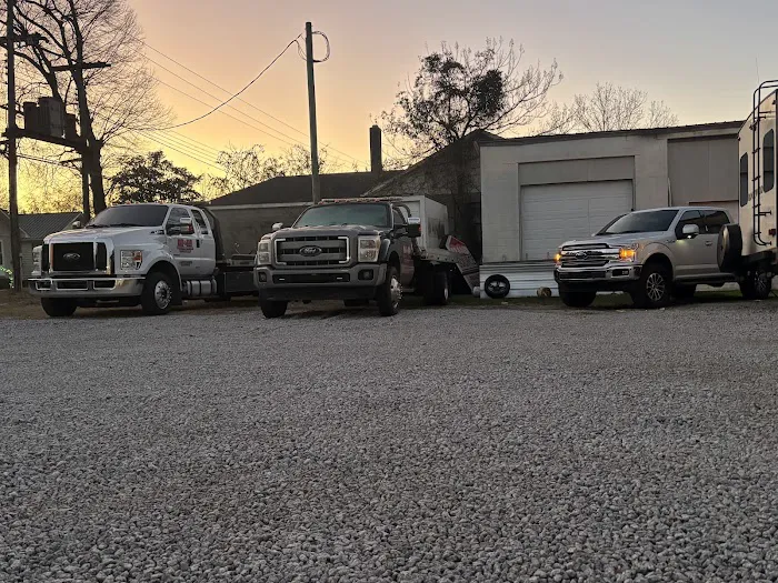 M & M Auto Sales & Service 7