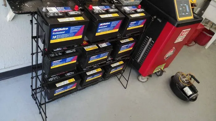 Loving Automotive & Performance Shop 3