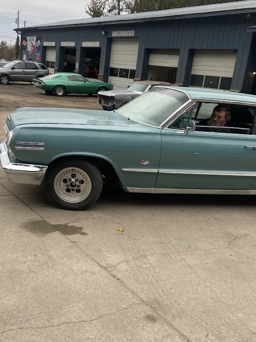 Showgun Paint & Body Shop 3
