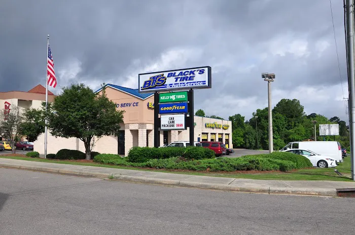 Black's Tire & Auto Service 9