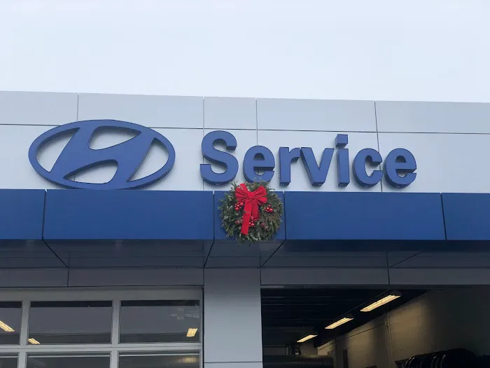 Lee Hyundai Service Center 6