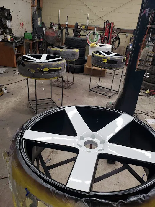 Dirty South Custom Sound Wheel Tires Tint Acessories 4X4 Video Security 5