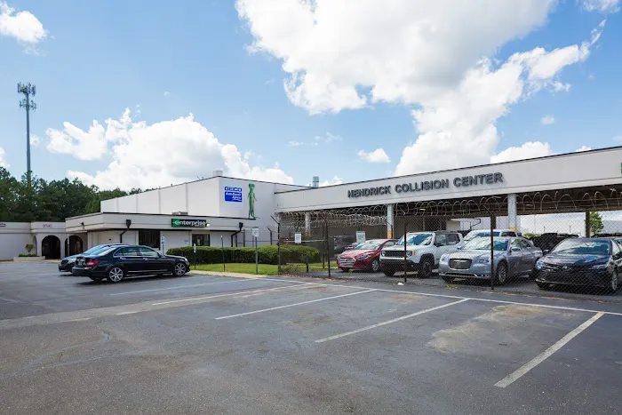 Hendrick Collision Center Fayetteville - Cliffdale 3