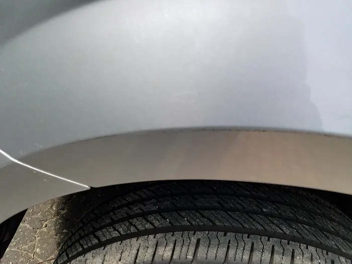 Hendrick Collision Center Fayetteville - Cliffdale 5
