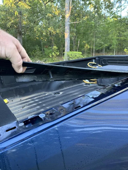 Hendrick Collision Center Fayetteville - Cliffdale 2