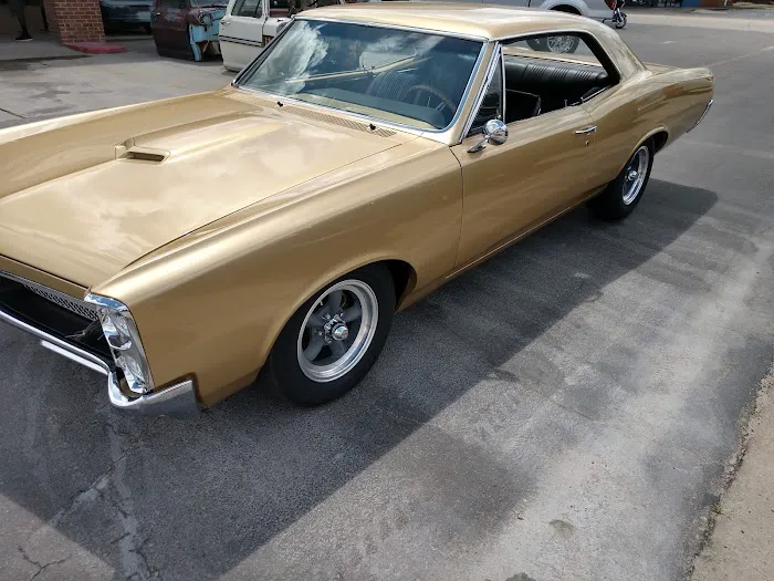 Galloway's auto body 0