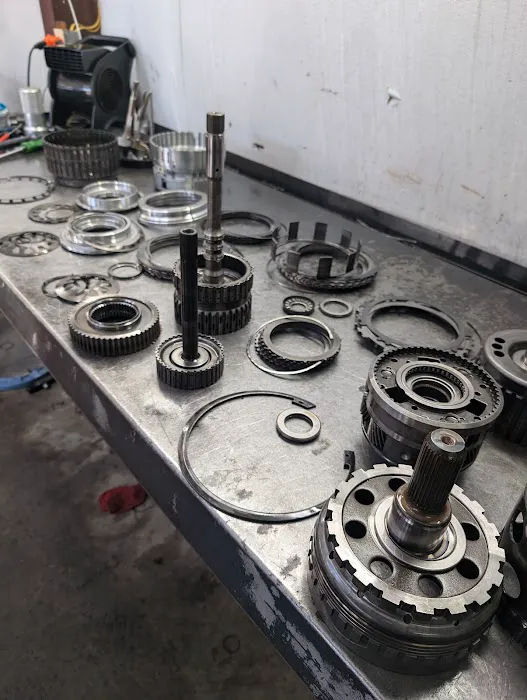 Shift Right Transmissions & Auto repair 0