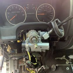 JennJohn's Auto Service ico
