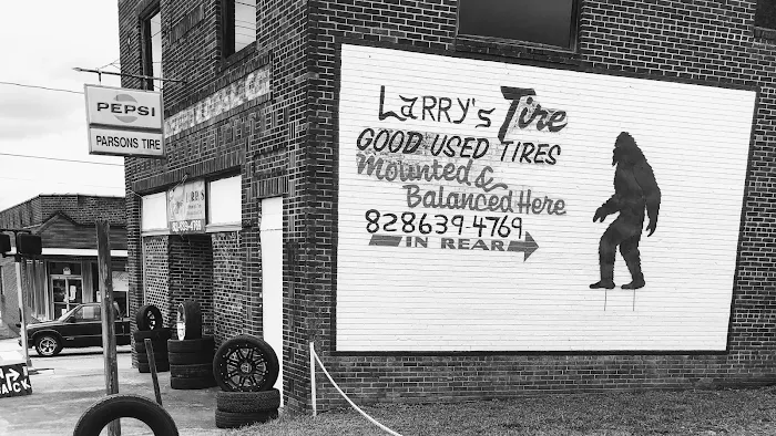 Larry's Wheels & Tires - Tire Repair Shop in Valdese , NC 1