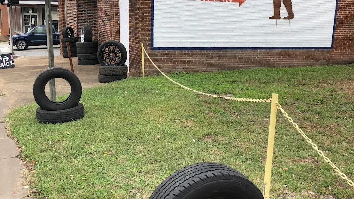 Larry's Wheels & Tires - Tire Repair Shop in Valdese , NC 9