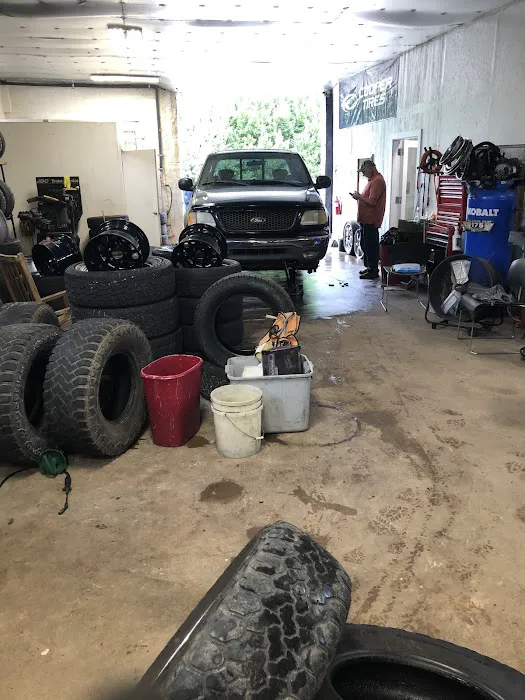 Larry's Wheels & Tires - Tire Repair Shop in Valdese , NC 3