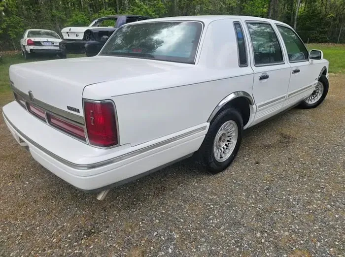 Leading Edge Automotive - Morganton 1