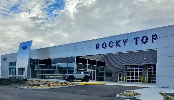 Rocky Top Ford Service 3
