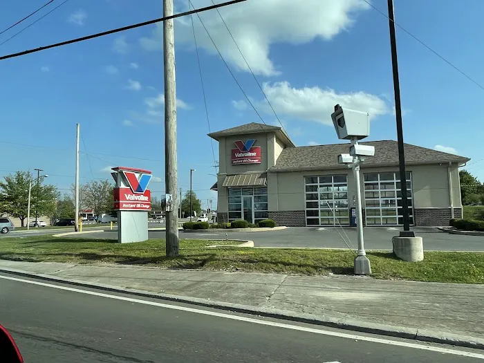 Valvoline Instant Oil Change 9