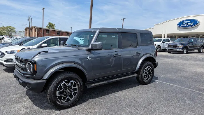 Morristown Ford Body Shop 0