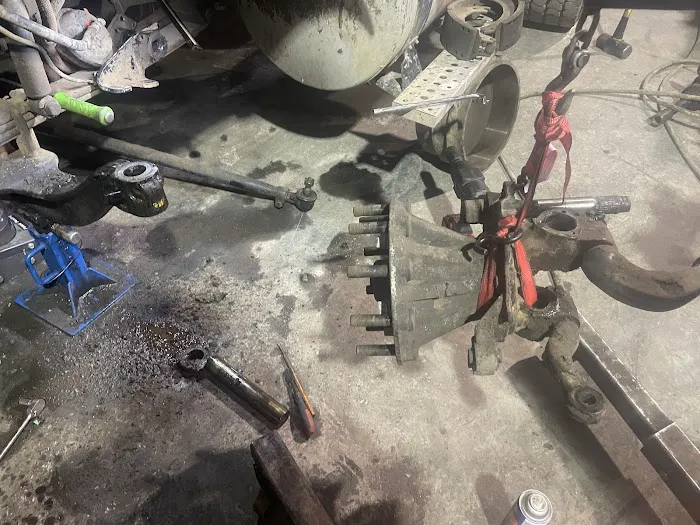 Kent's 24 Hour On-site Truck and Trailer Repair 4