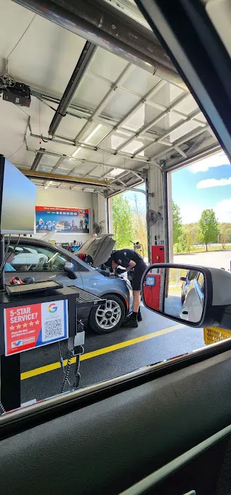 Valvoline Instant Oil Change 4