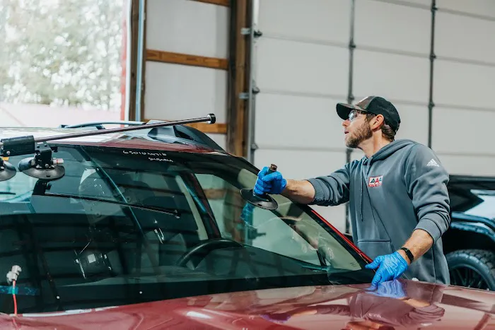 AAA AUTO GLASS 1