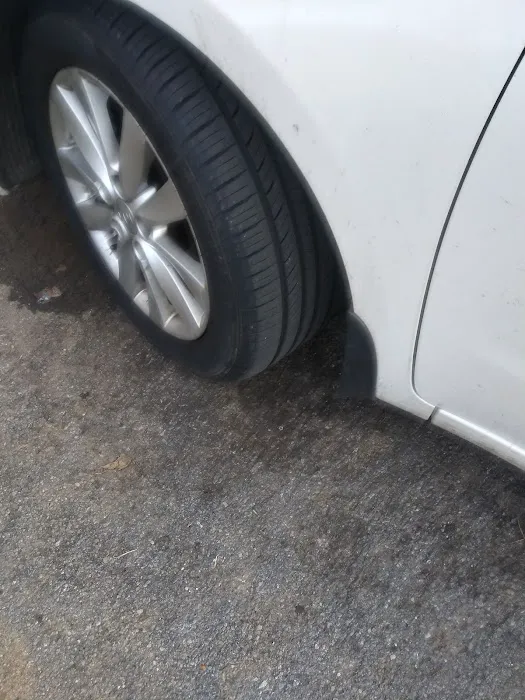 Airport Tire 6