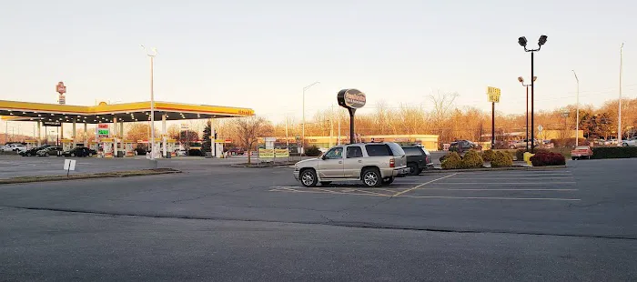 Free Service Tire & Auto Centers 0