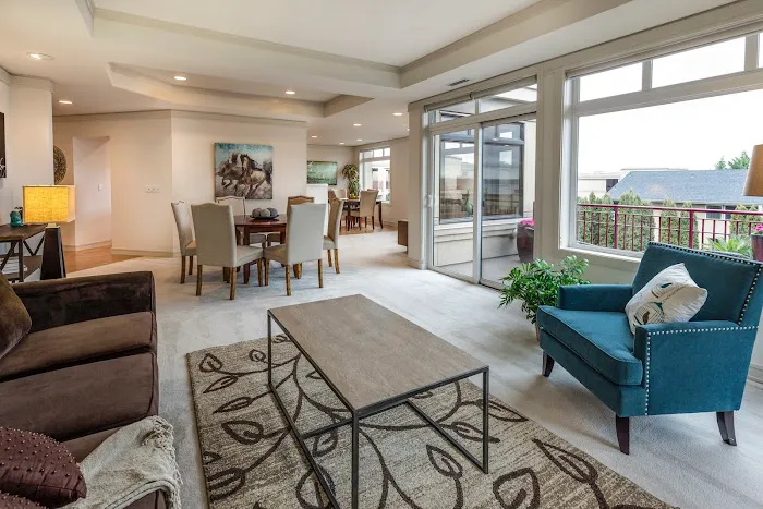 Sundown Home 6