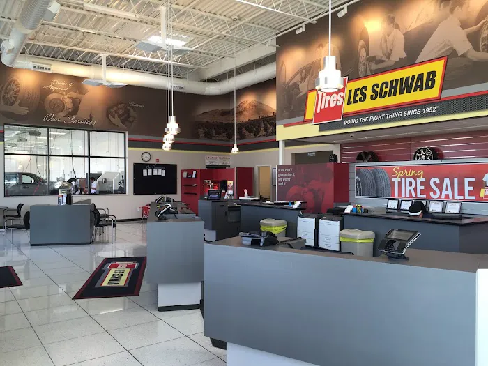 Les Schwab Tire Center 1