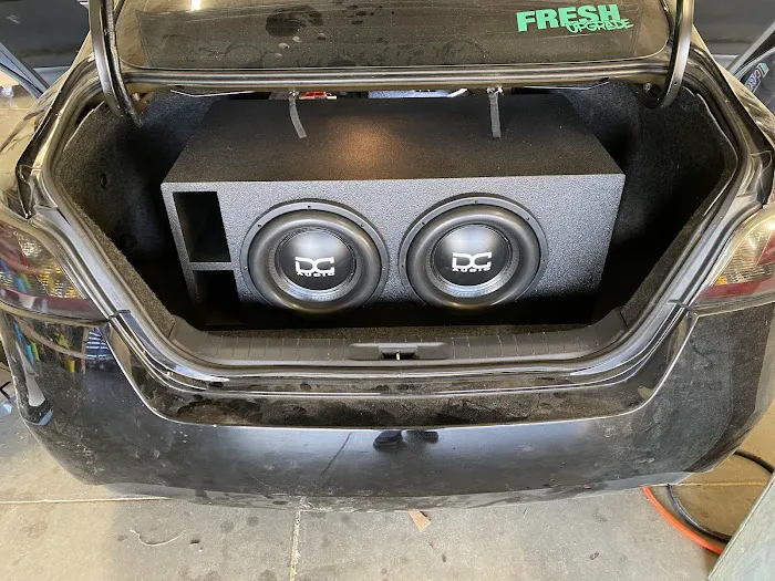 Elite Car Audio 6