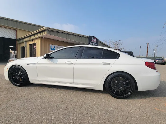 Fleet Auto Body and Paint 1