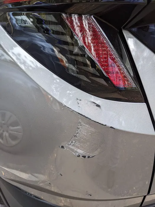 Artiaga's Collision Center 8