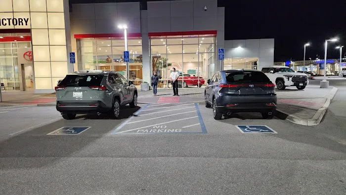 Val Strough Honda Parts Department 0