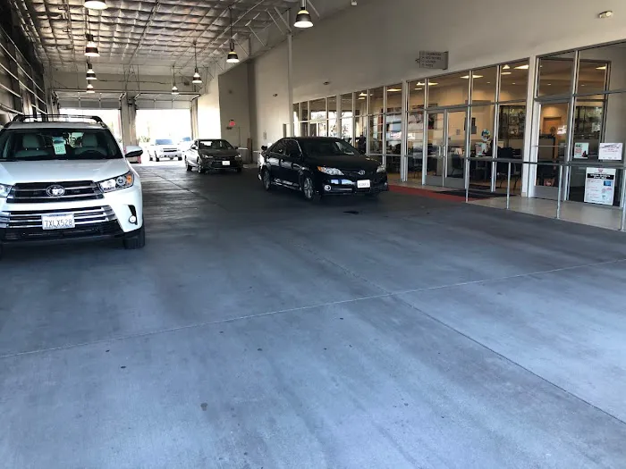 Victory Toyota Service 9