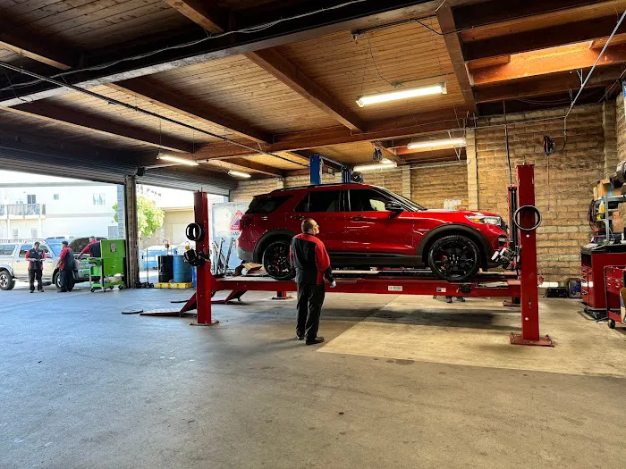 Sullivan's Auto Service & Tire Pros 9