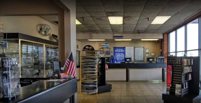 Cardinale Nissan Parts Department Seaside 1