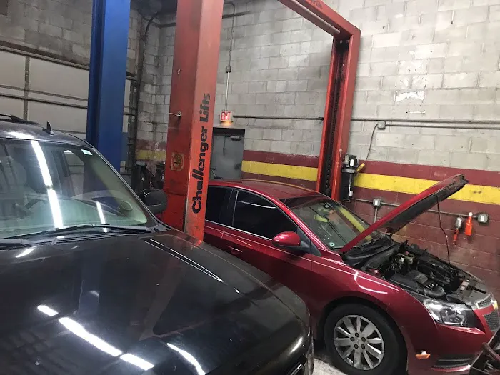 Zumaya Brother's Auto Mechanic 5