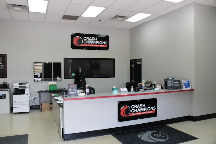 Crash Champions Collision Repair Lombard Roosevelt 8