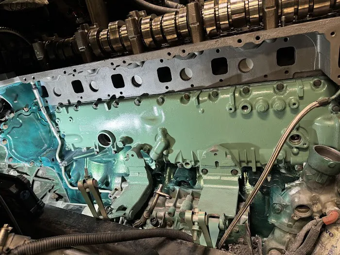 Expedite Mobile Truck Repair 9