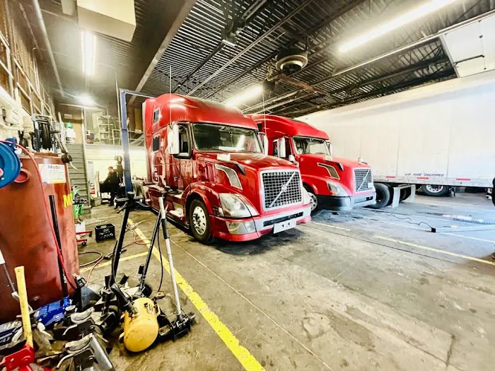 JCN Truck & Reefer Repair 5
