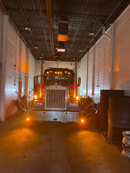JCN Truck & Reefer Repair 7