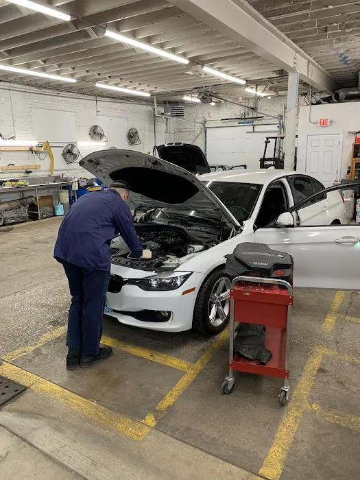 International Auto & Body Repair 6