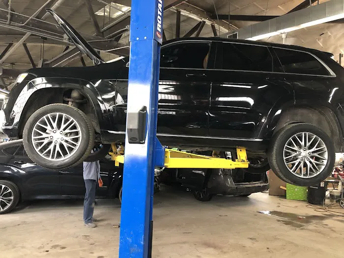 AMG Collision Center 2