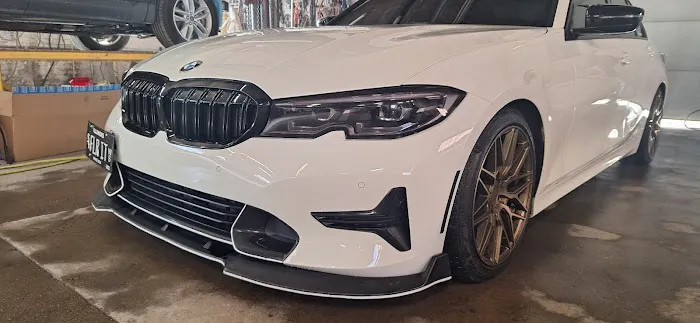 AMG Collision Center 4